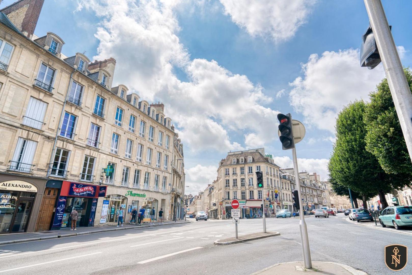 La Casa Bella — Parking Prive & Vue Sur L'Abbaye Daire Caen Dış mekan fotoğraf